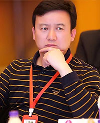 王宁.jpg